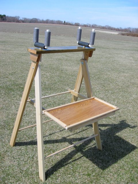 rc plane field stand